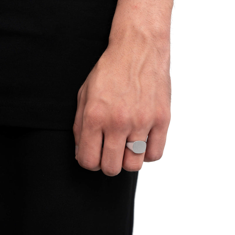 Signetring geborsteld vierkant 925 zilver gerhodineerd