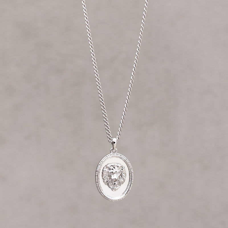 LEEUWEN COLLIER 925 ZILVER GERHODINEERD