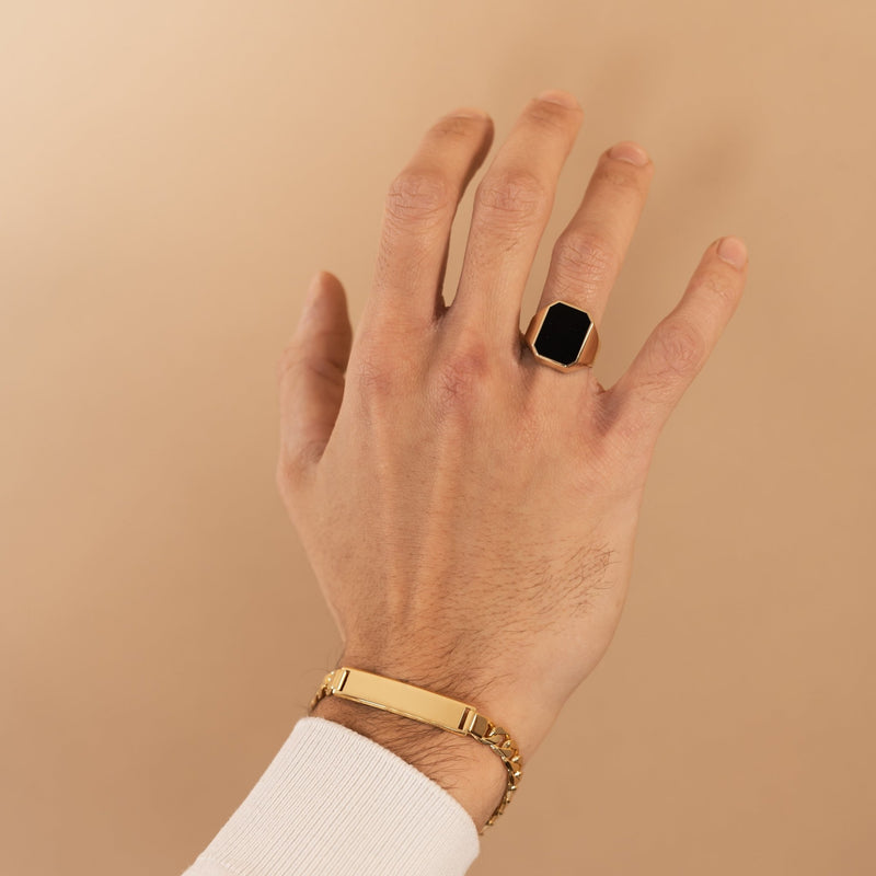 ZEGELRING ONYX ACHTHOEK 585 GOUD