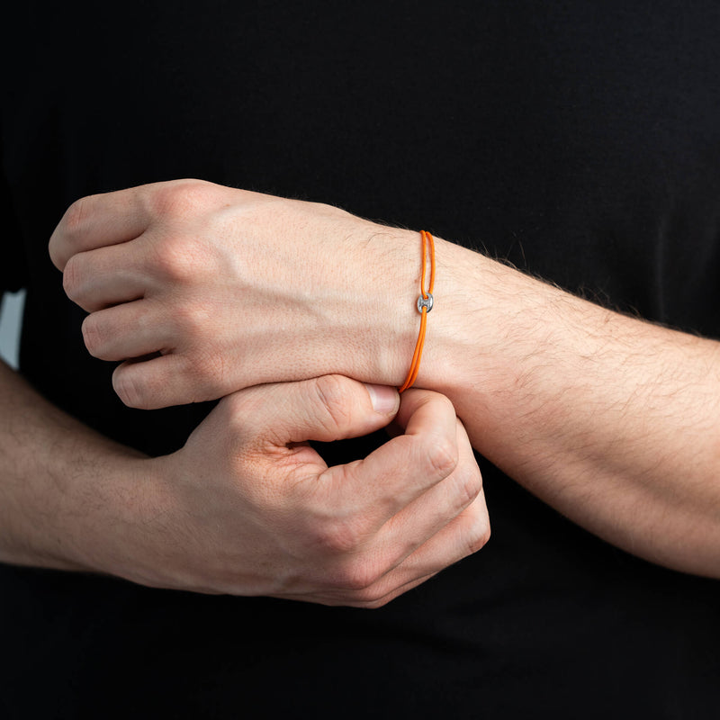 ARMBAND ORANJE 750 WITGOUD